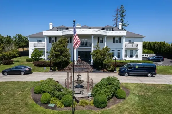 Discover Recovery treatment campus in Camas, Washington