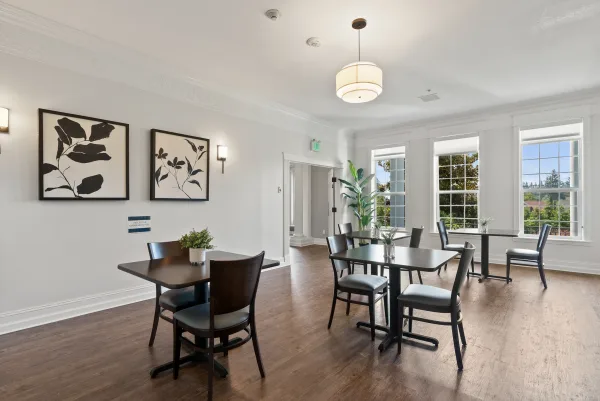 A sitting room with fireplace at Discover Recovery in Camas, WA