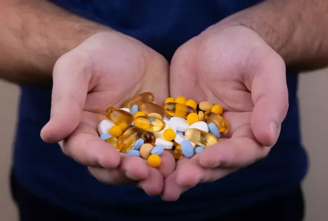 Adderall vs Vyvanse: A Comprehensive Comparison
