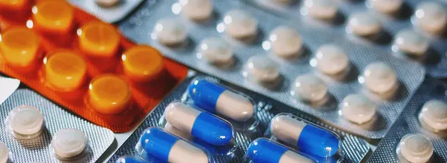How Long Does OxyContin Stay in Your System?Detection Times, Drug Testing & Safety