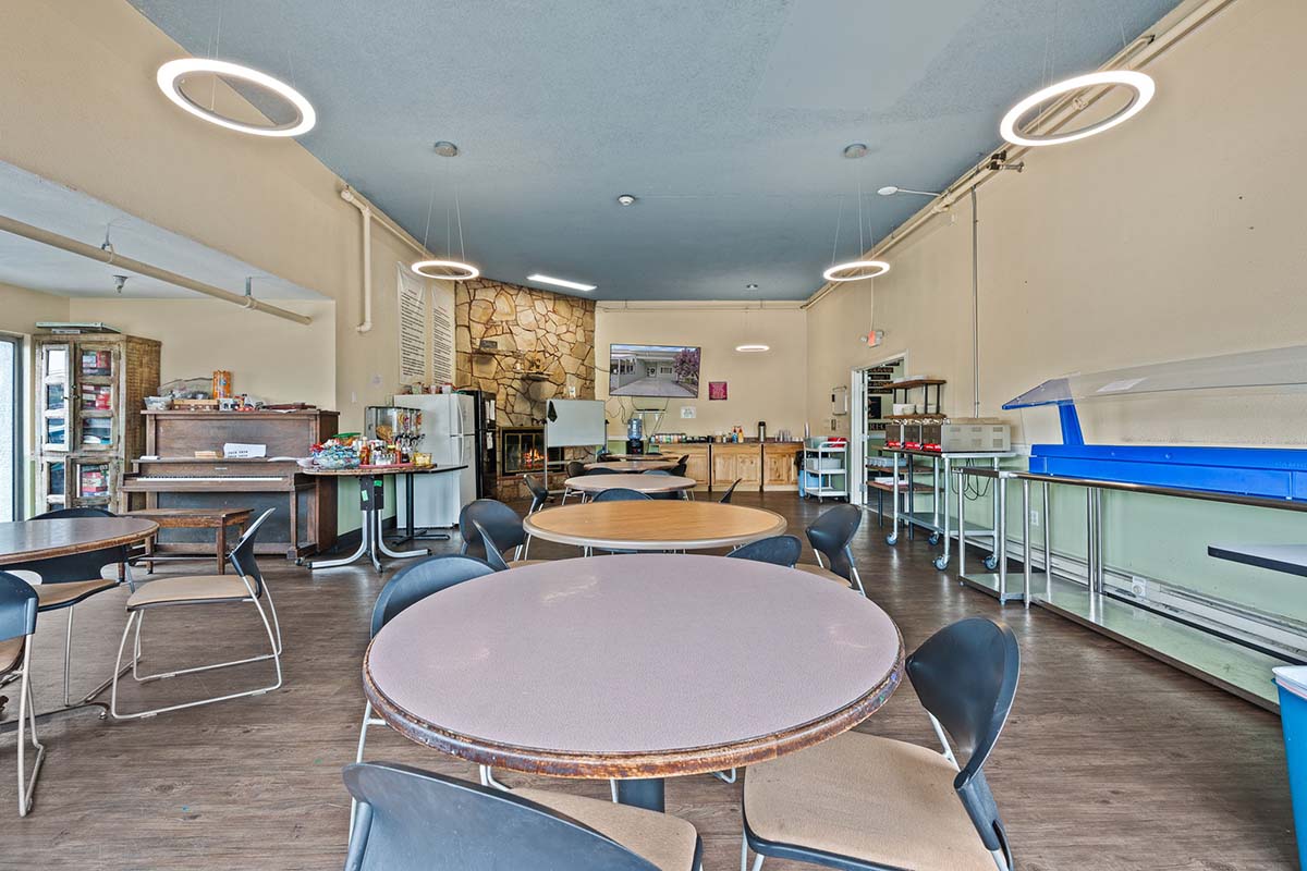 21-web-or-mls-800-washington-ave-n